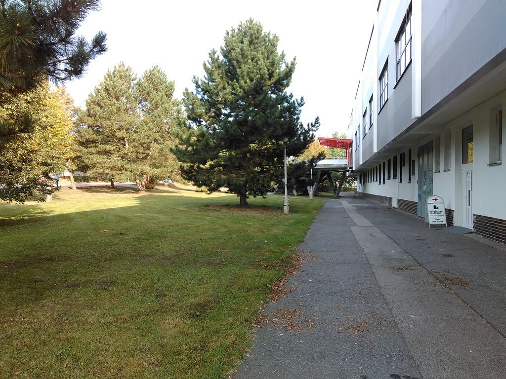 Hotel Zimni Stadion Tábor Exterior foto